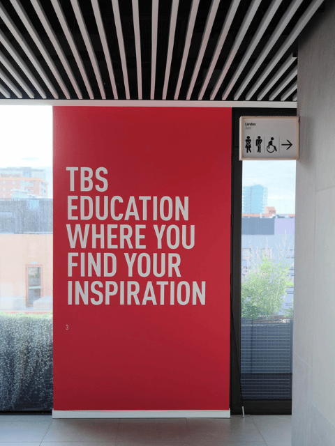 The incubator is a pedagogical device that welcomes TBS Education students to help them develop and finalize business creation projects
